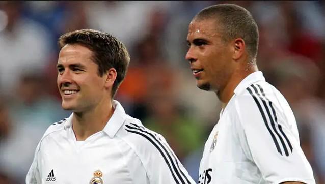 这位备受关 这位备受关